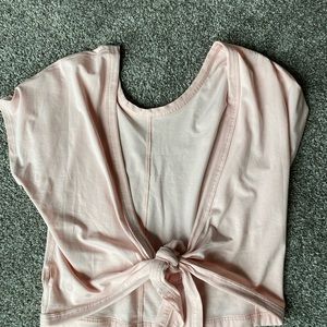 Lululemon open back tee